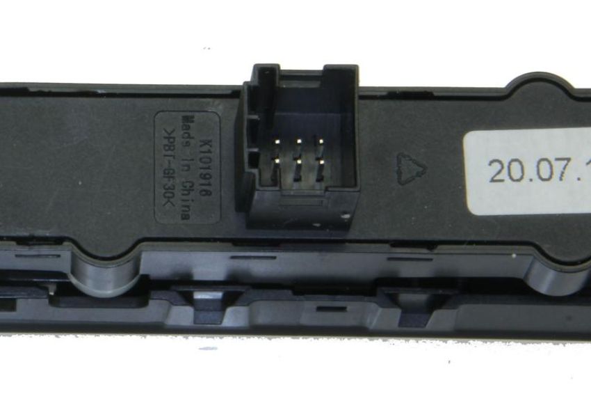 URO Parts 99761310502A05 Hood / Decklid Release Switch
