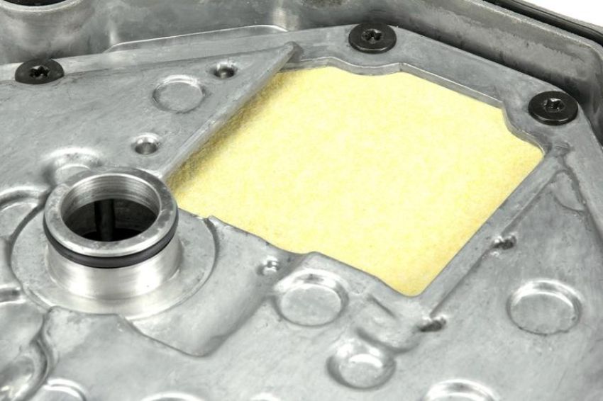 URO Parts 9G132102500PRM Aluminum Transmission Oil Pan Assembly