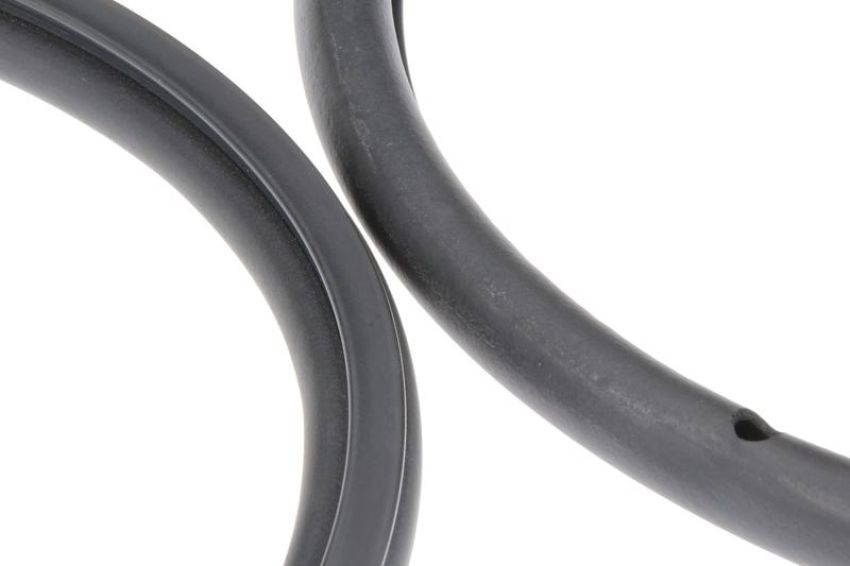 URO Parts BAC6019 Door Seal