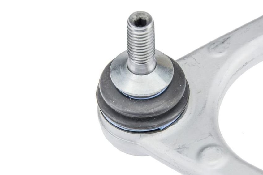 URO Parts C2D36804 Control Arm