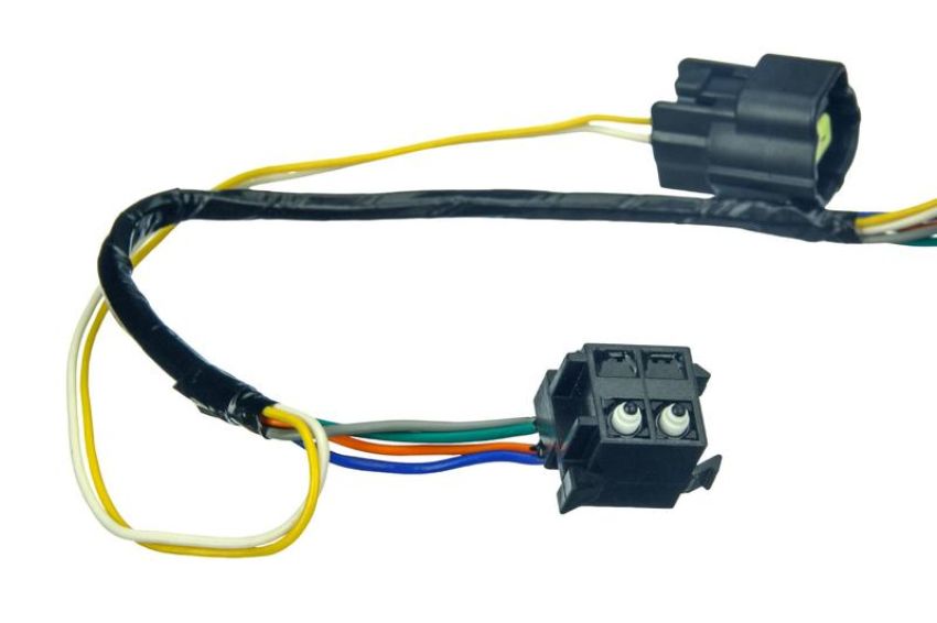 URO Parts CA1318940 Door Handle Wiring Harness