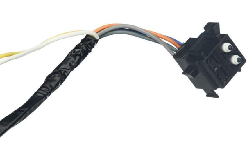 URO Parts CA1318962 Exterior Door Handle Switch Assembly Connector