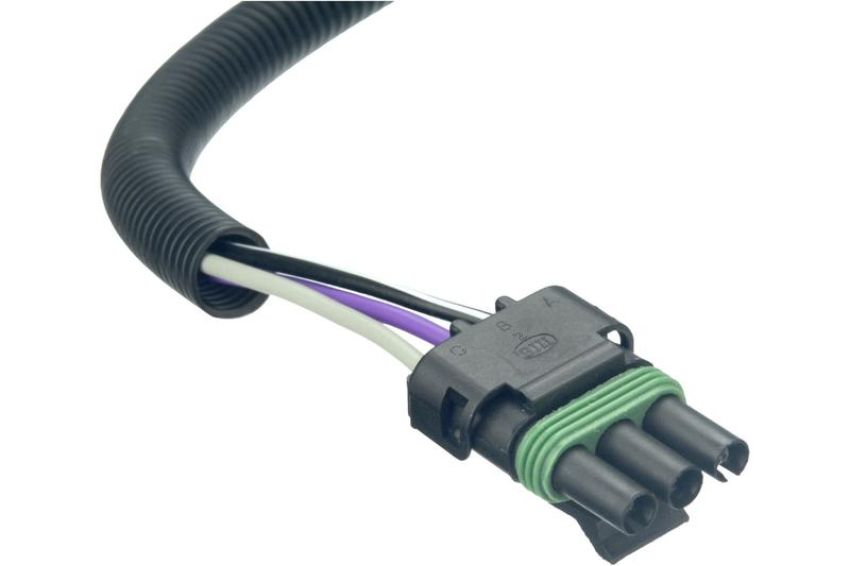 URO Parts CE0519962 Fuel Tank Sending Unit