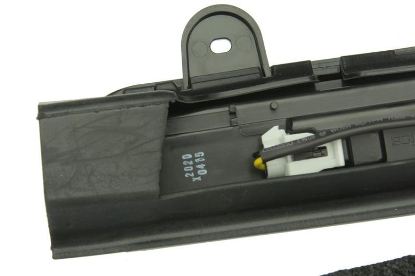 URO Parts CE1313330 Third Brake Light Assembly