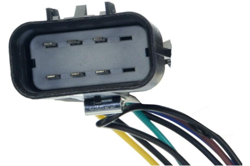URO Parts CE1318538 Headlight Wiring Harness w/ Sockets