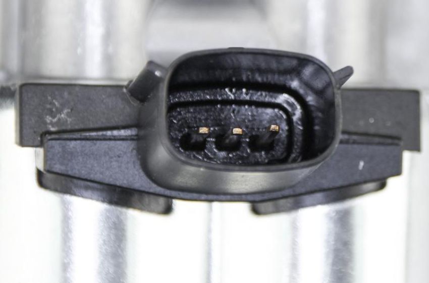 URO Parts CE1416022 Variable Valve Timing (VVT) Control Valve