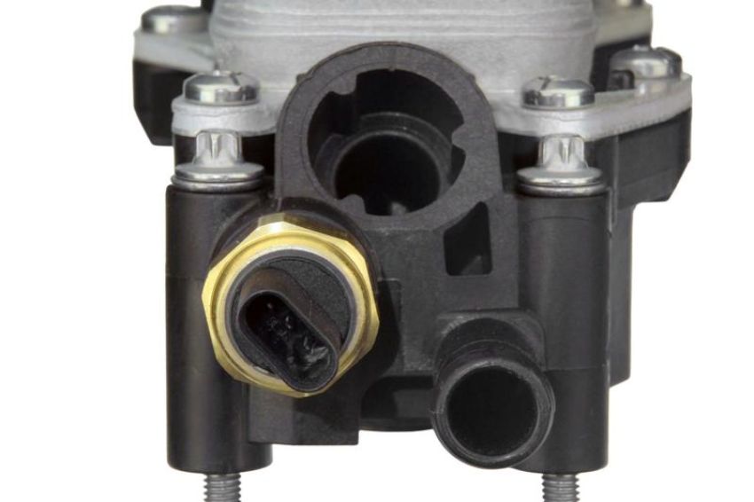 URO Parts CY1419128 Oil Filter Housing and Cooler Assembly