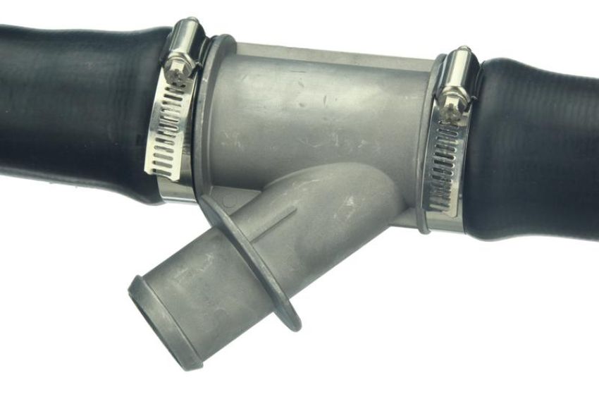 URO Parts DG0719825PRM Radiator Hose