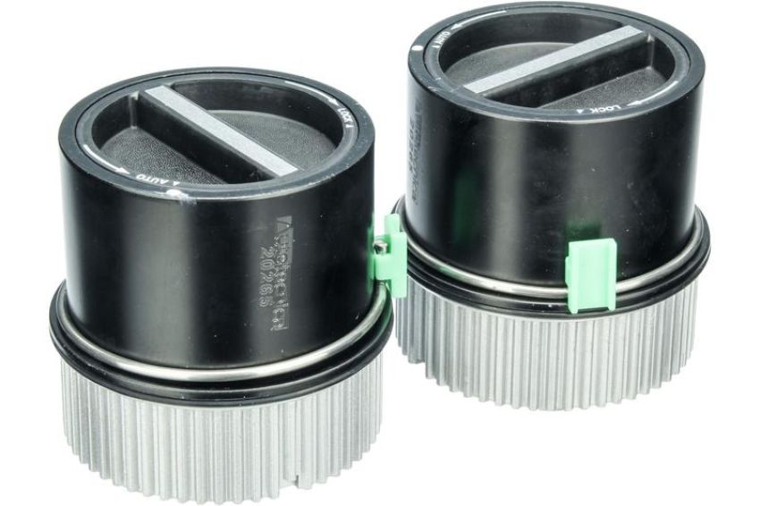 URO Parts FD0418519 Locking Hub Set