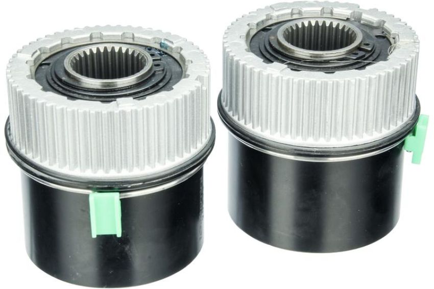 URO Parts FD0418519 Locking Hub Set