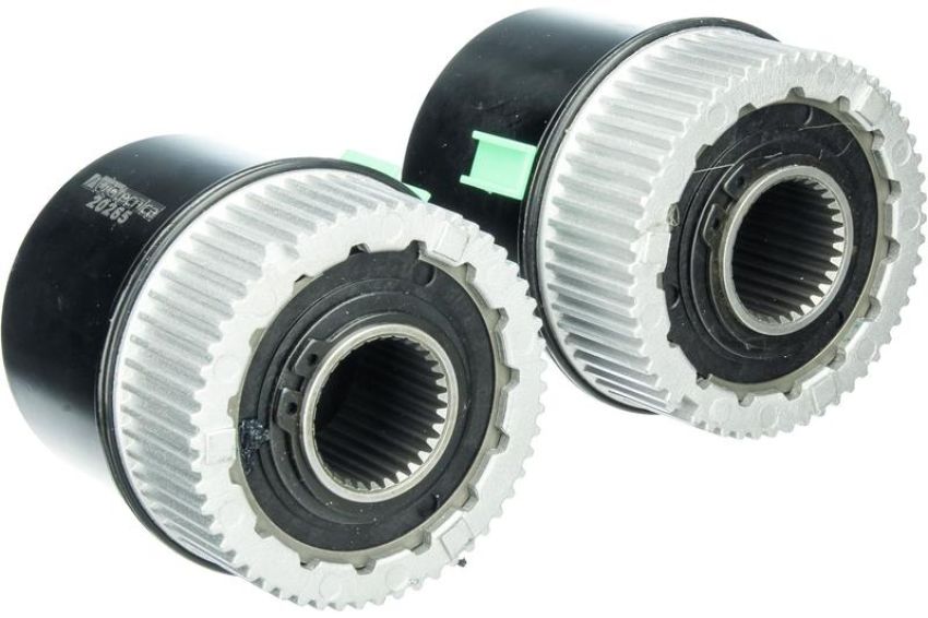 URO Parts FD0418519 Locking Hub Set