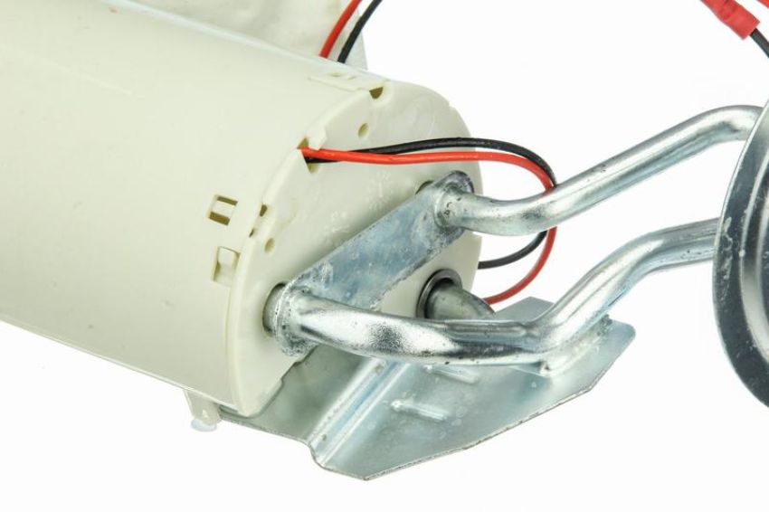URO Parts FD0517227 Fuel Pump and Sender Assembly
