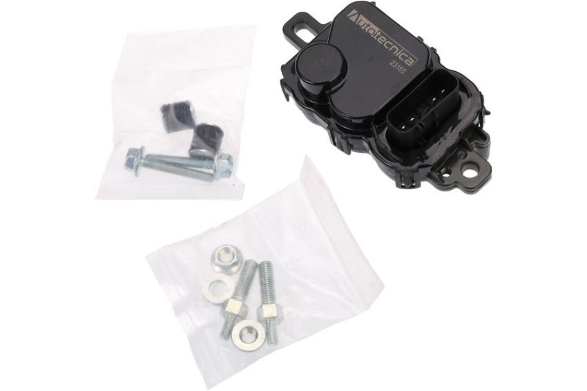 URO Parts FD0521739 Fuel Pump Driver Module