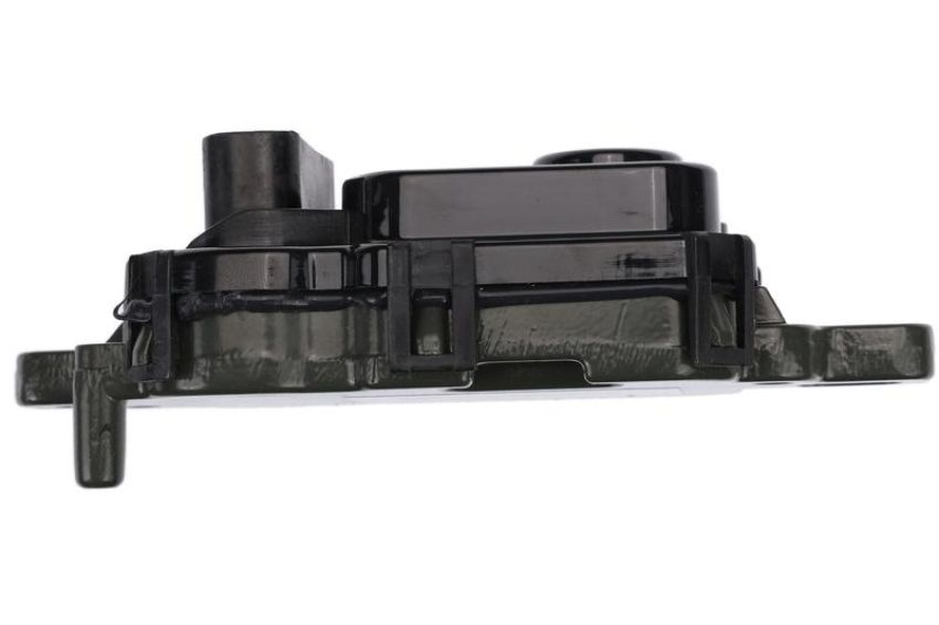 URO Parts FD0521739 Fuel Pump Driver Module