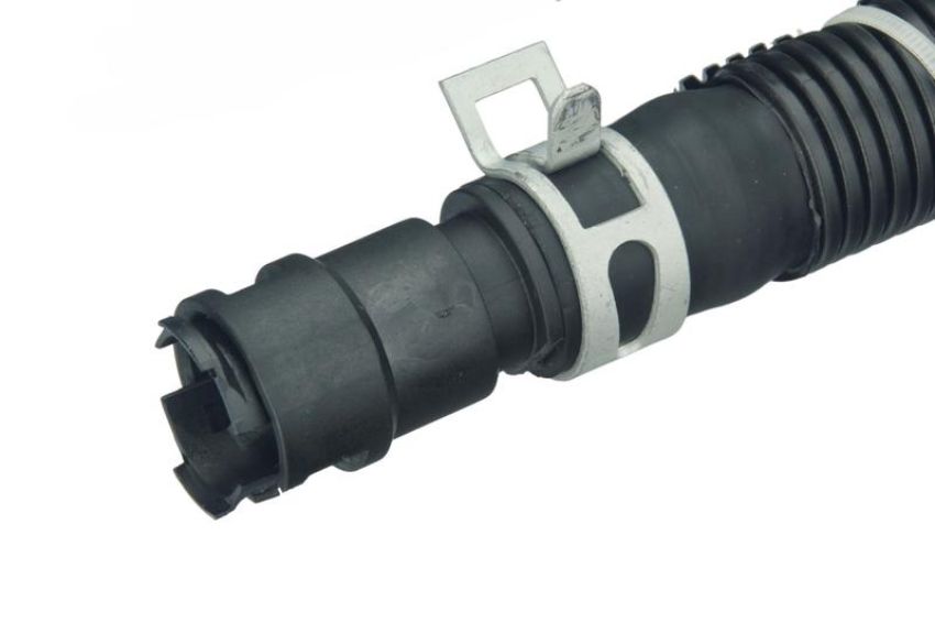 URO Parts FD0619821 Heater Hose Assembly