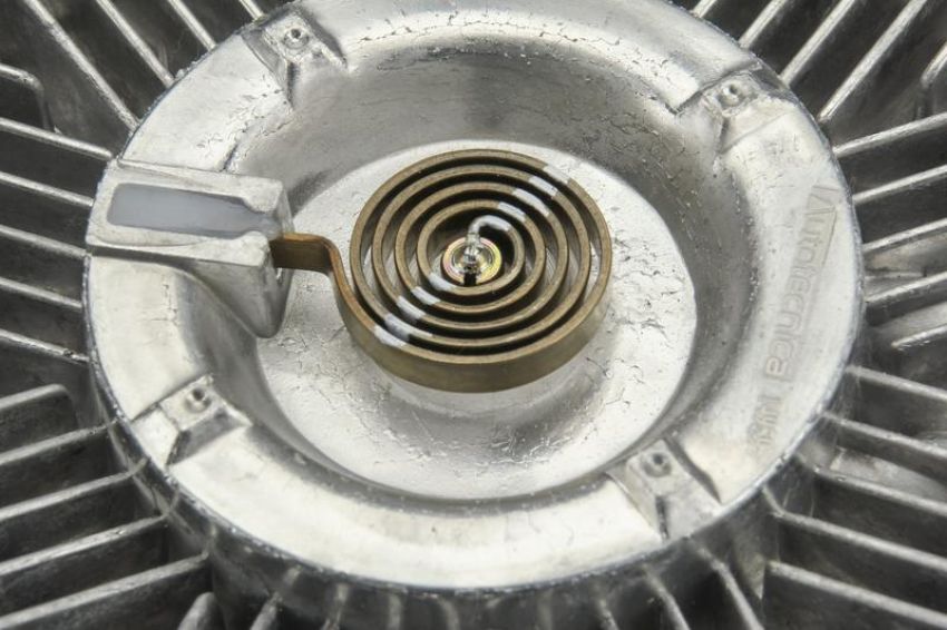 URO Parts FD0714896 Fan Clutch