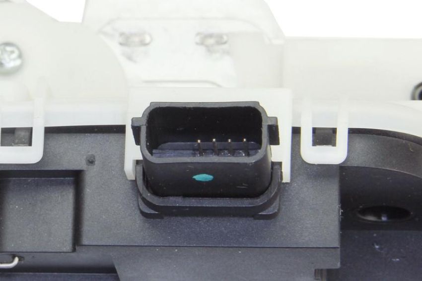 URO Parts FD0816431 Door Latch/Actuator Assembly