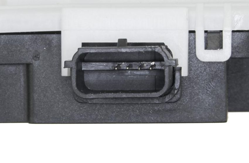 URO Parts FD0816435 Door Latch/Actuator Assembly