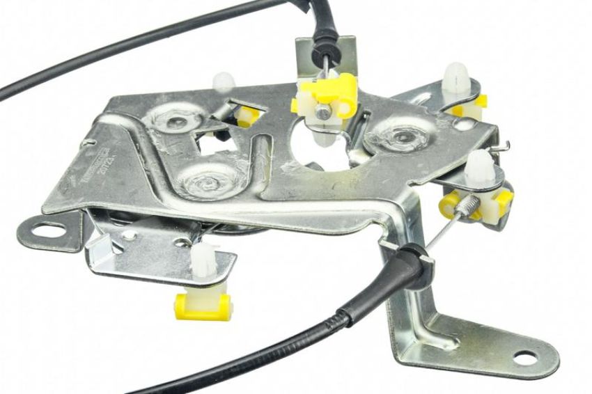 URO Parts FD0818446 Door Latch Assembly
