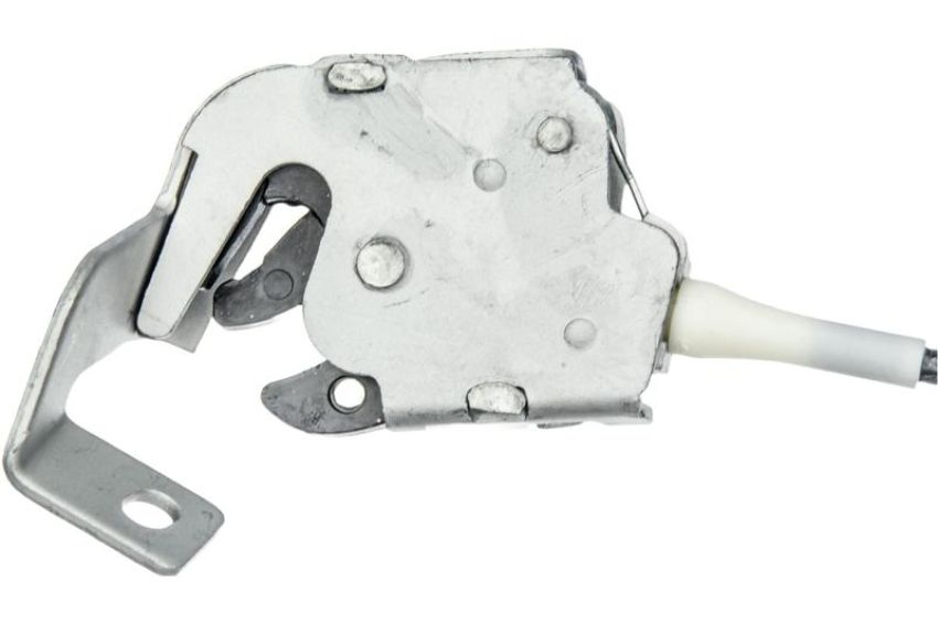 URO Parts FD0818447 Door Latch Assembly
