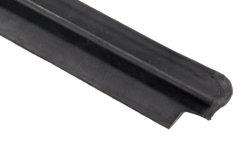 URO Parts FD0819921 Window Belt Molding