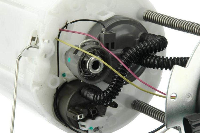 URO Parts GM0516924 Fuel Pump Assembly