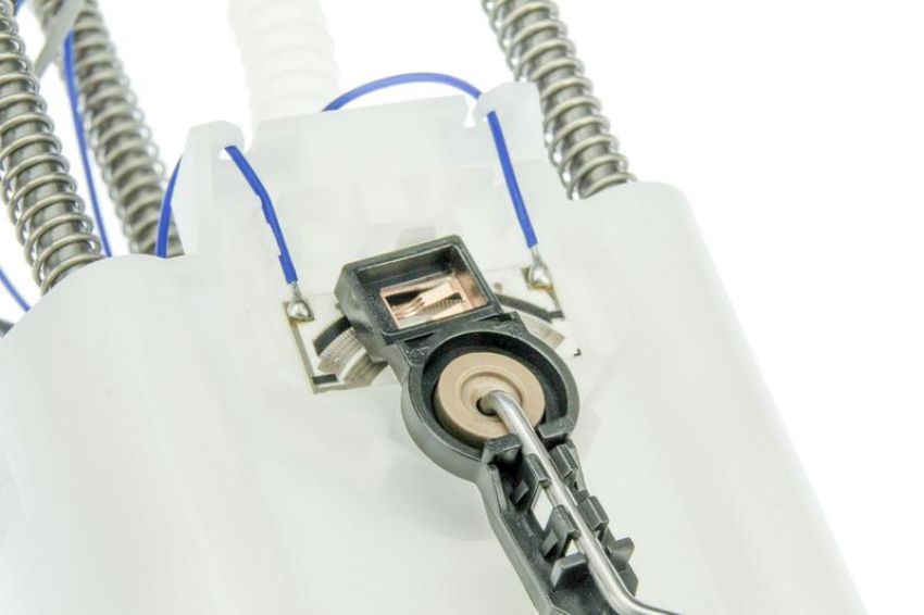 URO Parts GM0517249 Fuel Pump Assembly