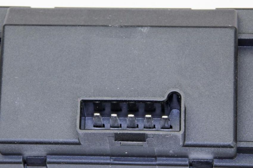 URO Parts GM0616713 Blower Motor Resistor