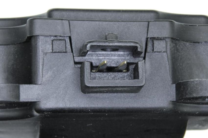 URO Parts GM0618221 HVAC Air Door Actuator