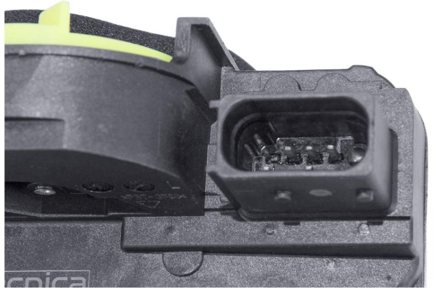 URO Parts GM0816083 Door Latch/Actuator Assembly