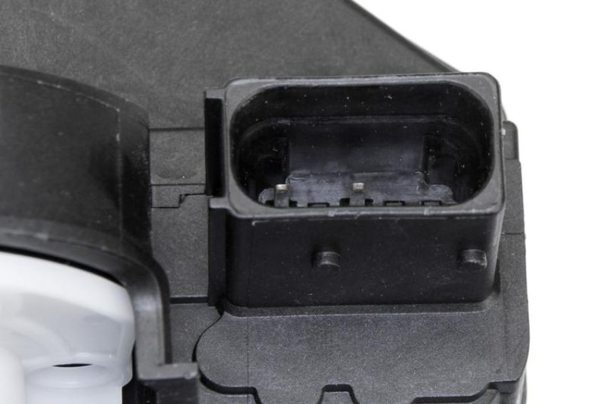 URO Parts GM0816437 Door Latch/Actuator Assembly