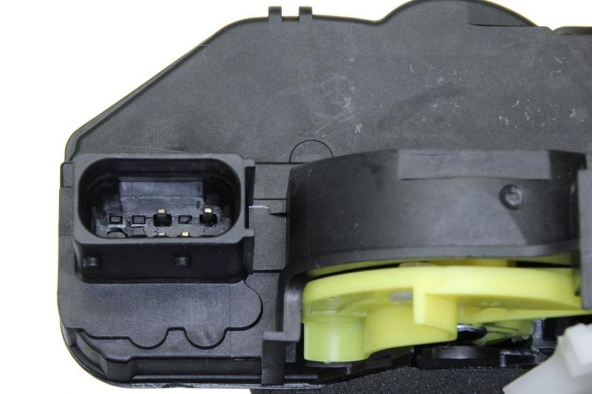 URO Parts GM0816440 Door Latch/Actuator Assembly