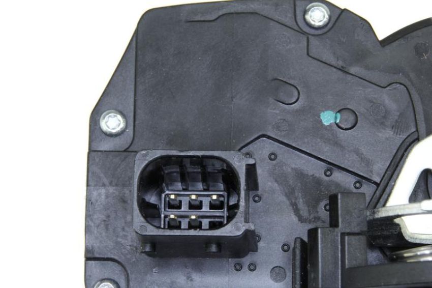 URO Parts GM0817475 Door Latch/Actuator Assembly