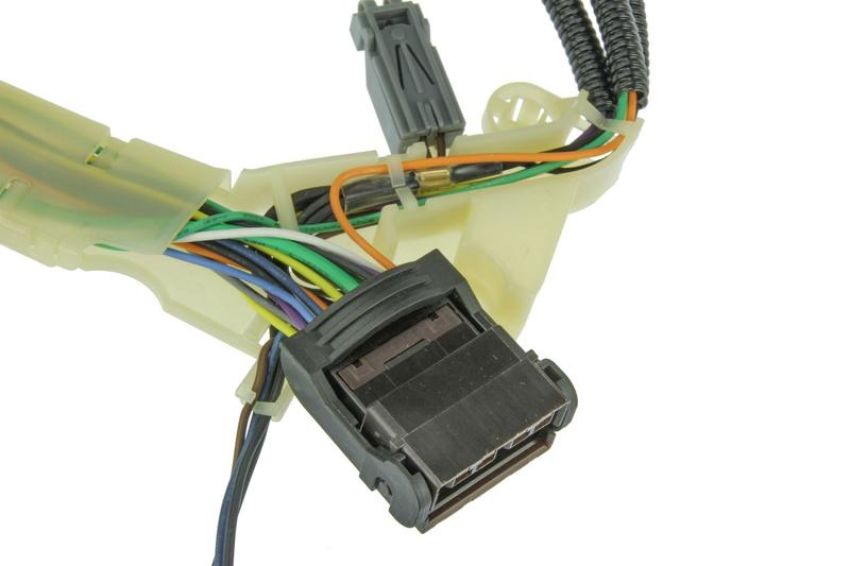 URO Parts GM1317673 Wiring Harness
