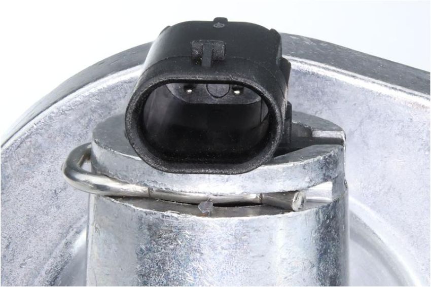 URO Parts HY0720019 Thermostat Assembly