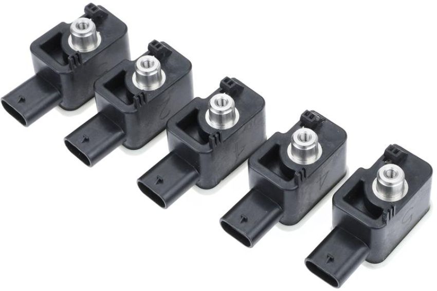 URO Parts JE0421527 Differential Axle Lock Sensor Kit