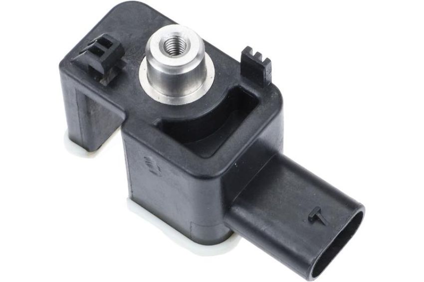 URO Parts JE0421527 Differential Axle Lock Sensor Kit