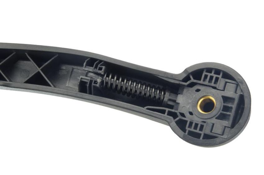 URO Parts JE0818614 Rear Windshield Wiper Arm/Blade