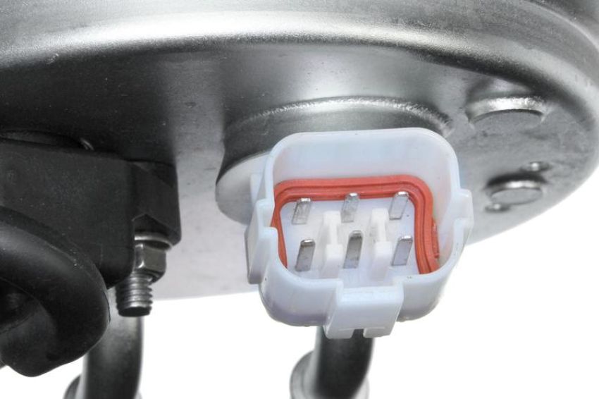 URO Parts KI0516563 Fuel Pump Assembly