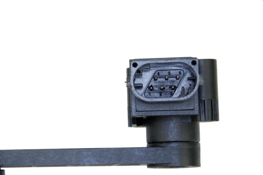URO Parts LR014585 Suspension Height Level Sensor