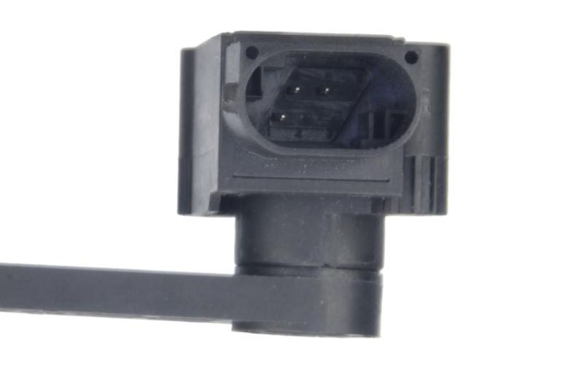 URO Parts LR020474 Suspension Height Level Sensor