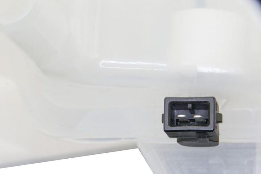 URO Parts LR023080 Expansion Tank