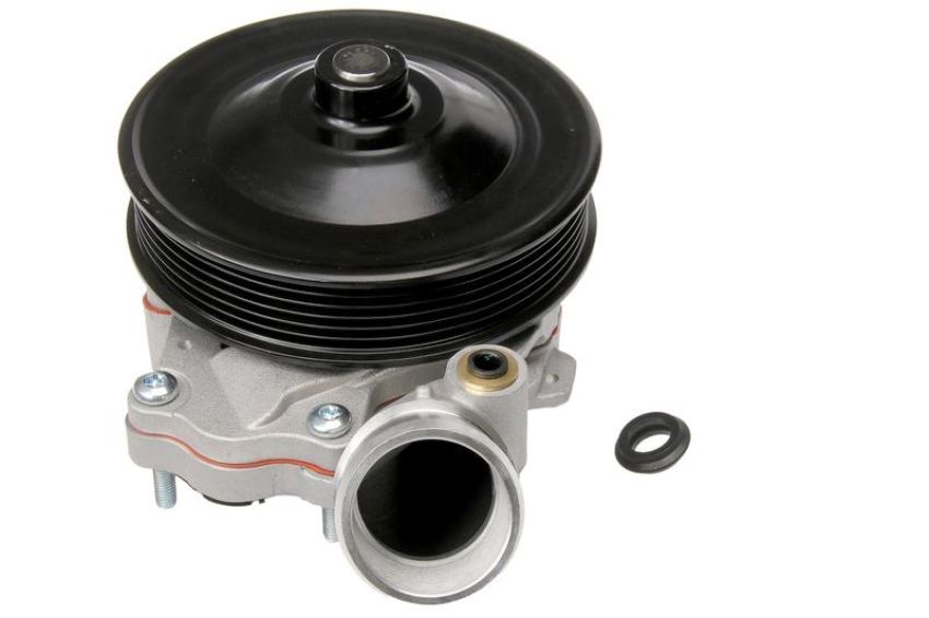 URO Parts LR033993 Water Pump