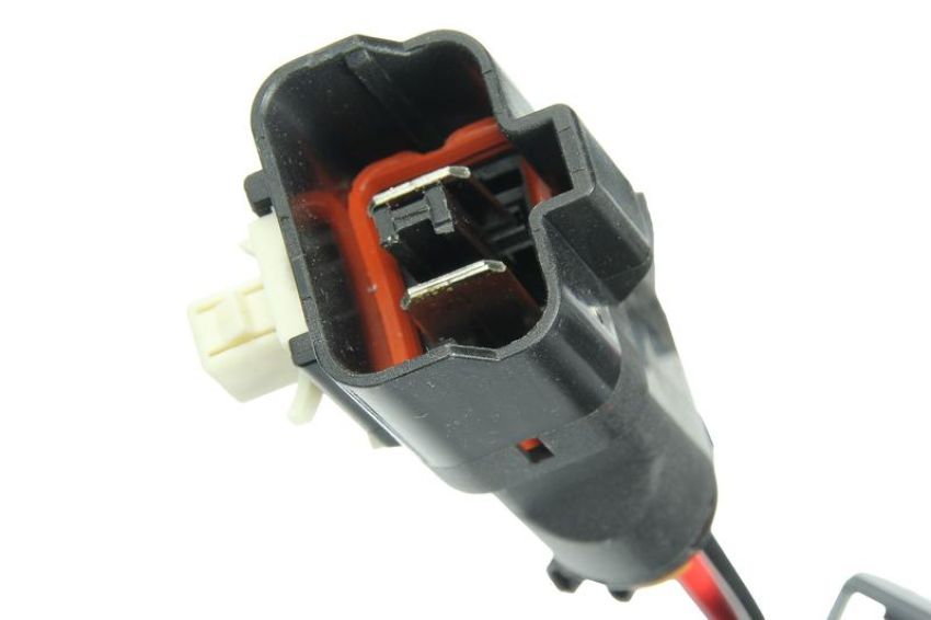 URO Parts LR072537 Air Suspension Compressor