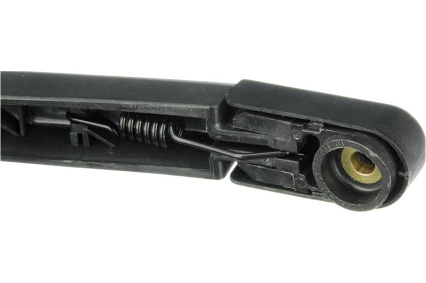 URO Parts MA0818551 Rear Windshield Wiper Arm/Blade