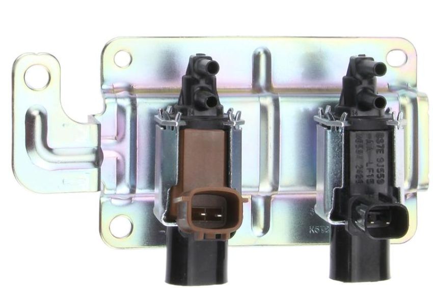 URO Parts MA1420257 Vapor Canister Purge Valve