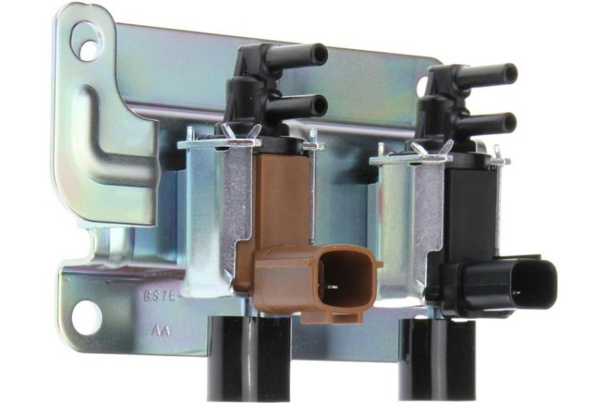 URO Parts MA1420257 Vapor Canister Purge Valve