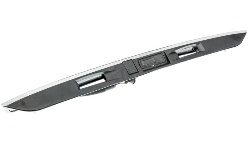 URO Parts NI0818705 Liftgate Handle w/ Trunk Button