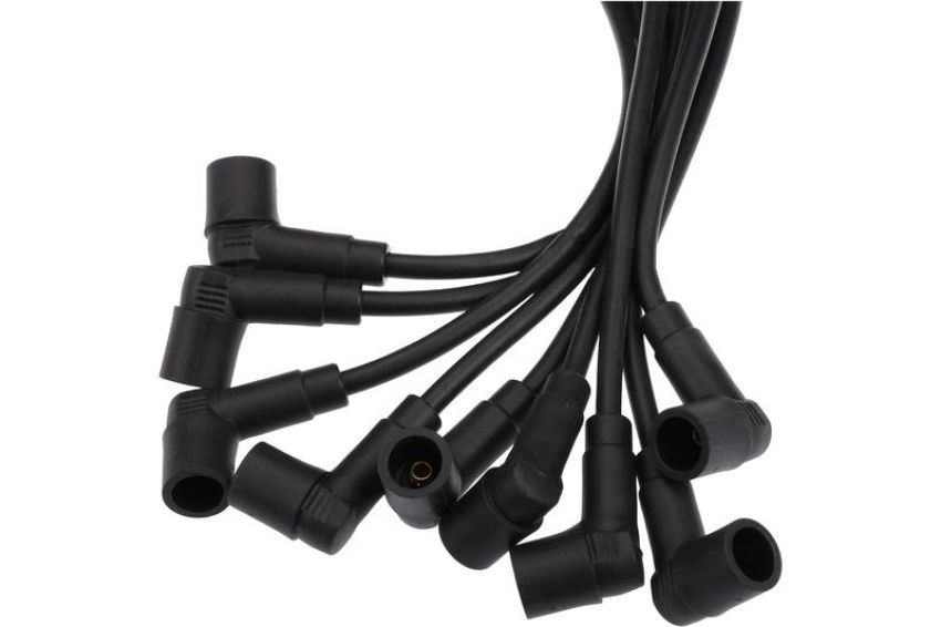 URO Parts Q4150029 Spark Plug Wire Set