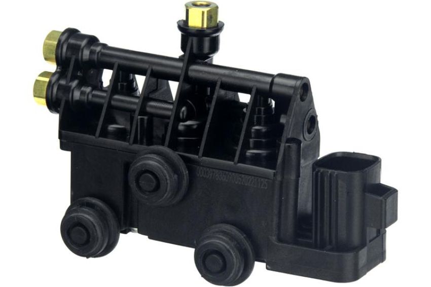 URO Parts RVH500050 Air Suspension Solenoid Valve